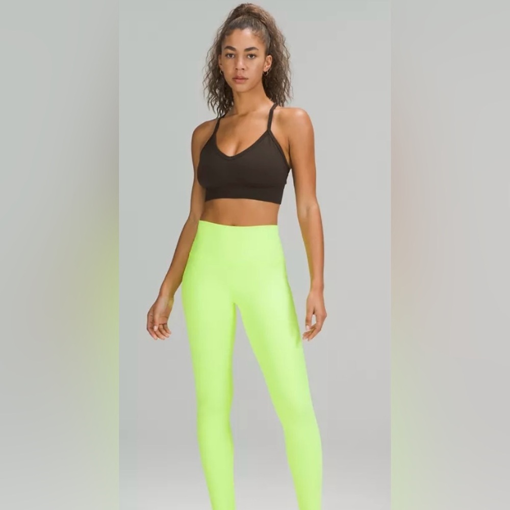 Lululemon size 8 Ebb to Street adjustable sports bra - Picture 7 of 8